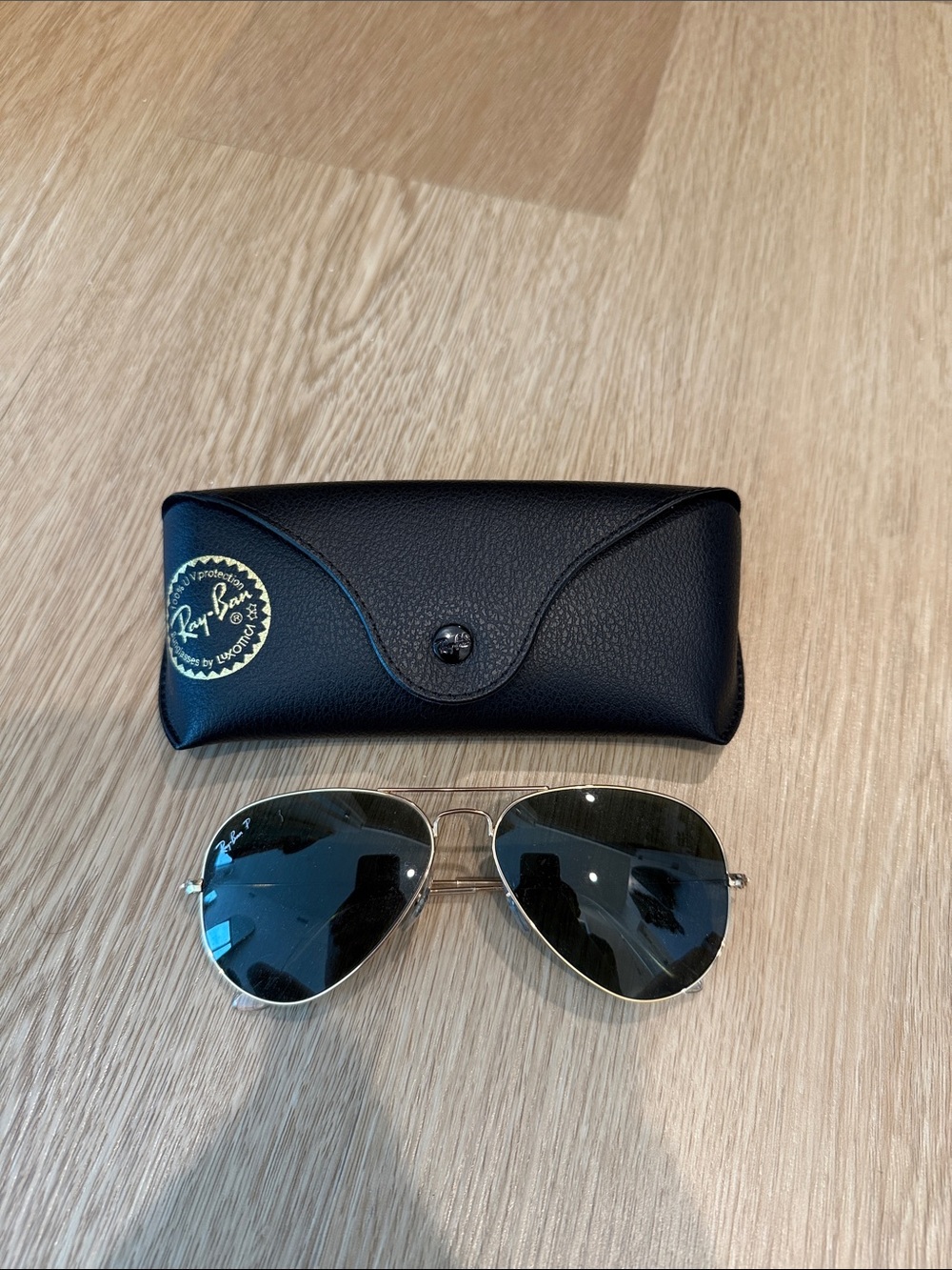 Ray-Ban Aviator Sunglasses with Silver Frame and Black Lenses